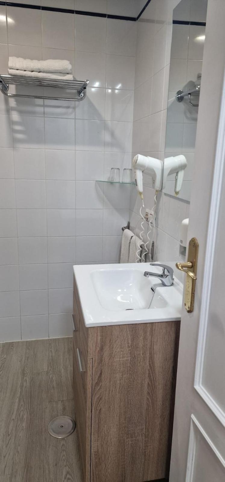 Candisol Cozy Inns Torremolinos Exterior foto