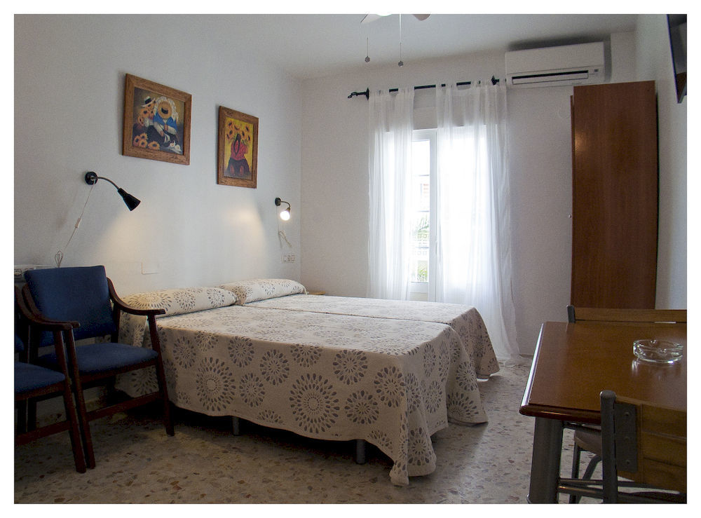 Candisol Cozy Inns Torremolinos Exterior foto